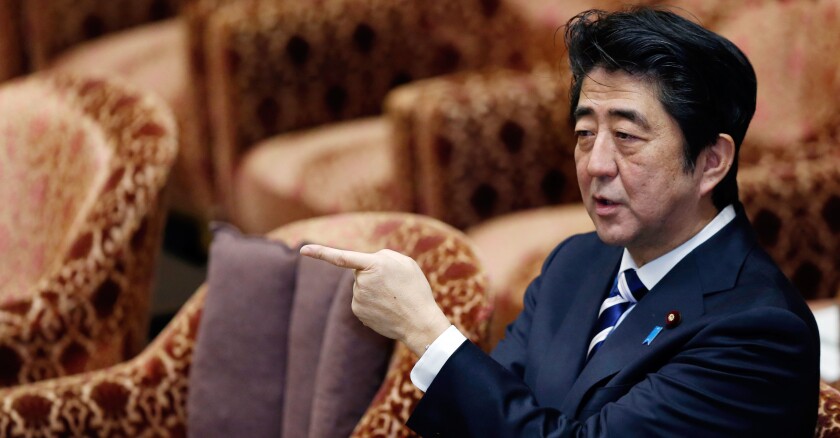 abe-pays-reuters.jpg