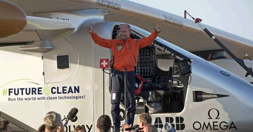 bertrand-piccard-sipa.jpg