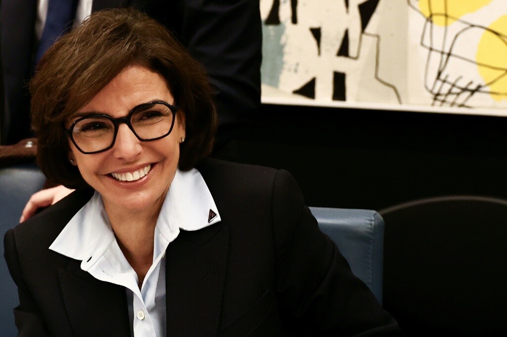 Course à la mairie de Paris : la candidature de Rachida Dati fragilisée par  l'absence de soutien de Renaissance - l'Opinion