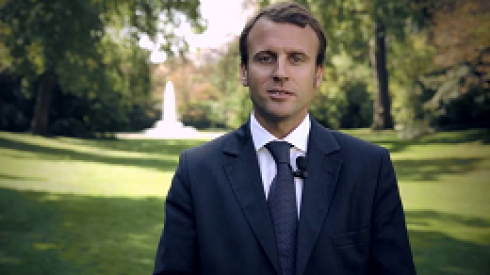 macron1.png