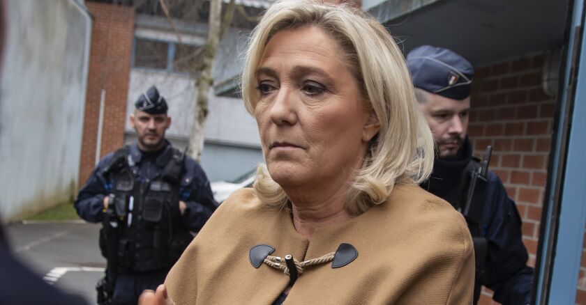 marine-le-pen-sipa.jpg