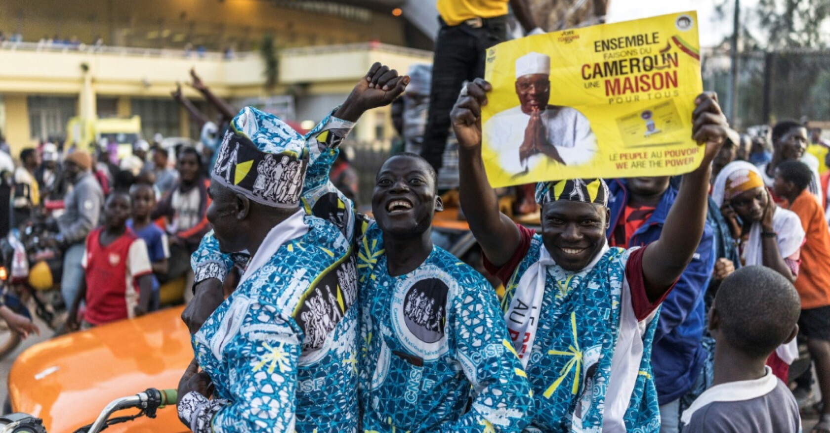 Présidentielle au Cameroun : Issa Tchiroma revendique la victoire face ...