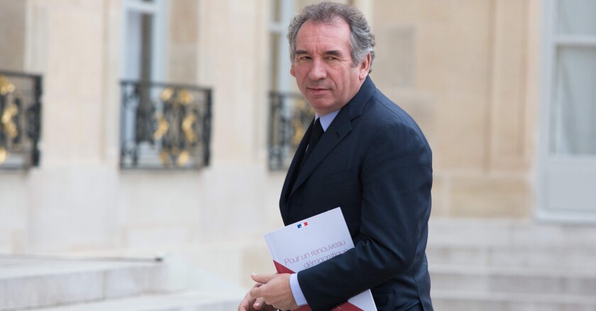 bayrou-francois-pays-sipa.jpg