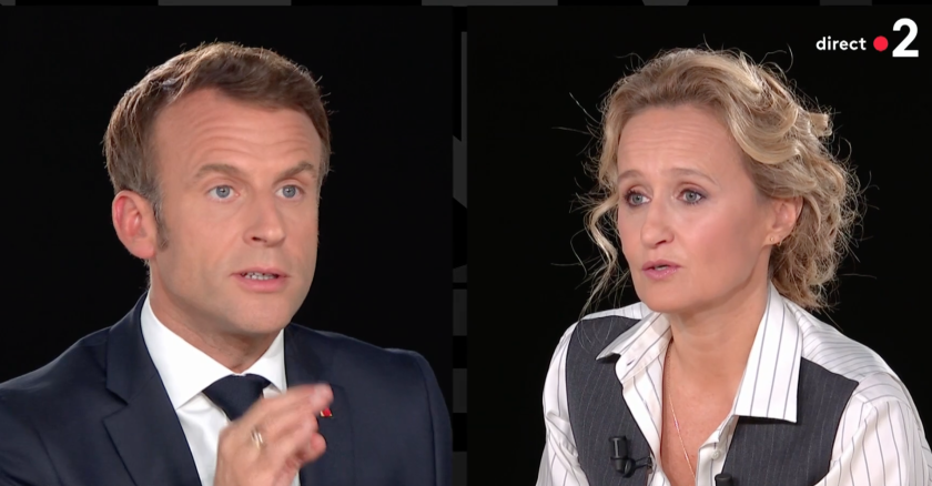 Emmanuel Macron dans l'émission L'Evénement sur France 2, le 12 octobre 2022.