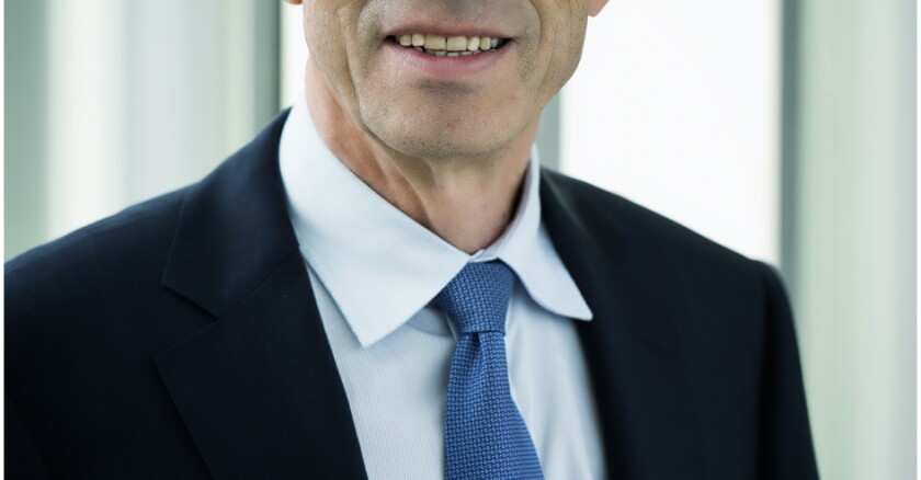 pierre-de-villeneuve.jpg