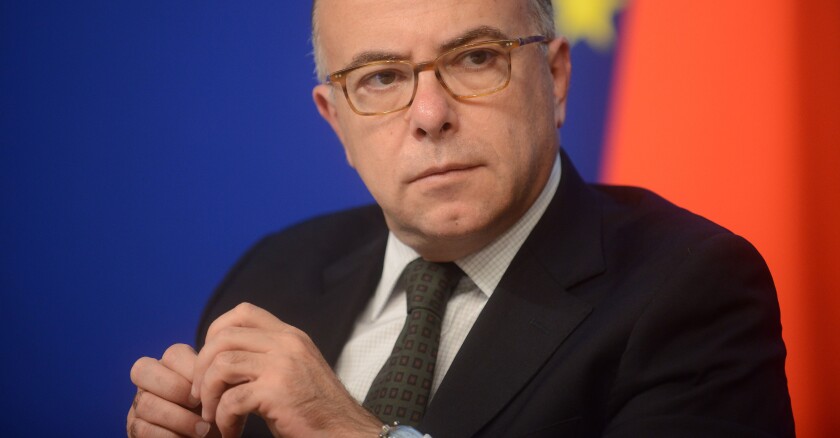 cazeneuve-pays-sipa.jpg