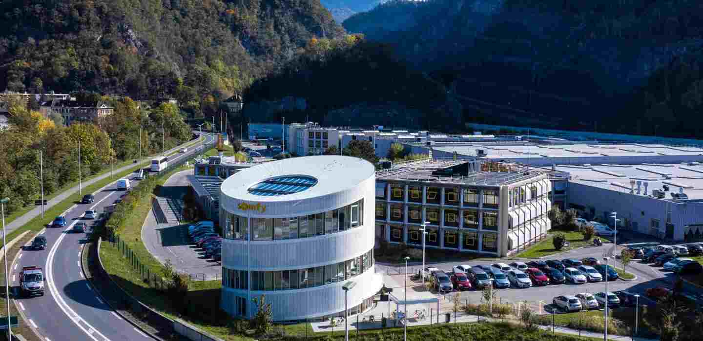 Somfy La Famille Despature Lance Une OPA 143 Euros Par Action L Agefi somfy-la-famille-despature-lance-une-opa-143-euros-par-action-l-agefi