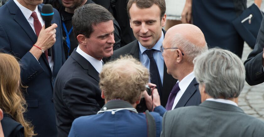 macron-valls-sipa.jpg