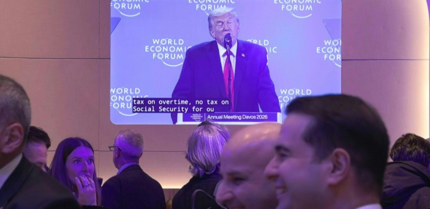 "On reste à un tweet près de la prochaine crise"  : après le Groenland, l'Europe cherche la parade à un Donald Trump imprévisible