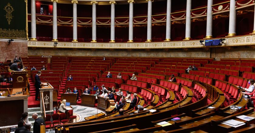 Paris: New reading of the bioethics law at the National Assembly