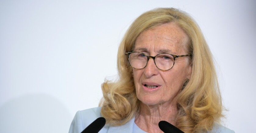 Education nationale: ministre en sursis, Nicole Belloubet trace un cap en pointillé - l'Opinion