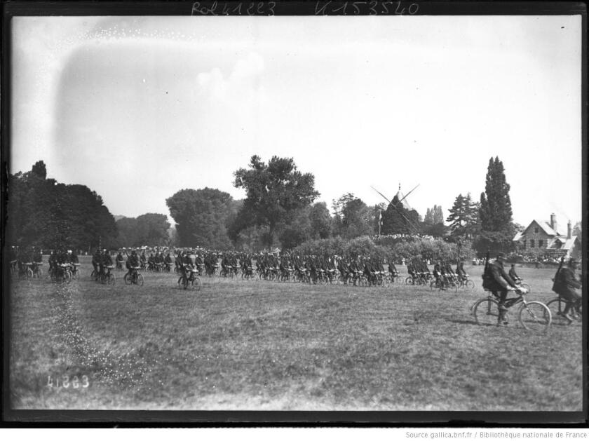 defile-du-14-juillet-1914-2.jpg