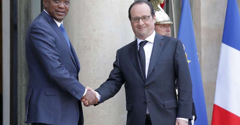 uhuru-kenyatta-hollande-sipa.jpg