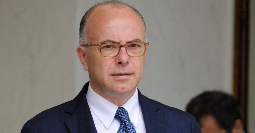 cazeneuve-pays-sipa.jpg