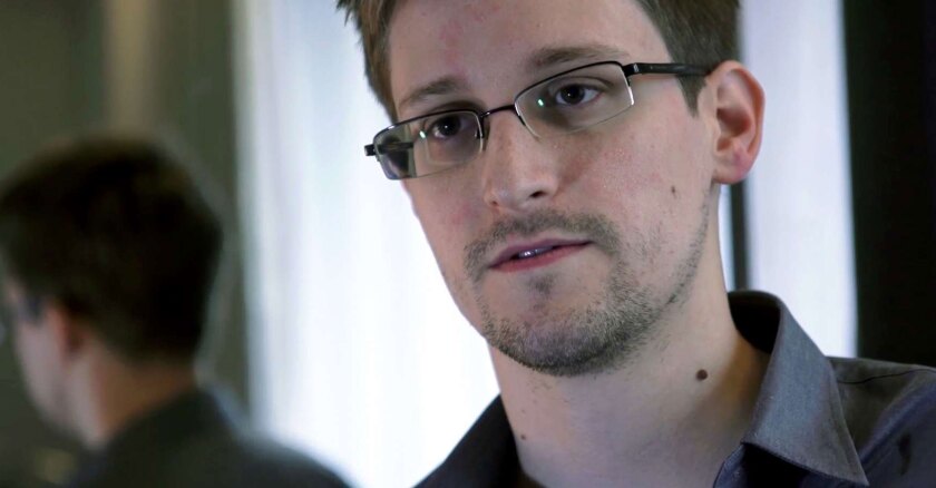 snowden-pays-sipa-0.jpg