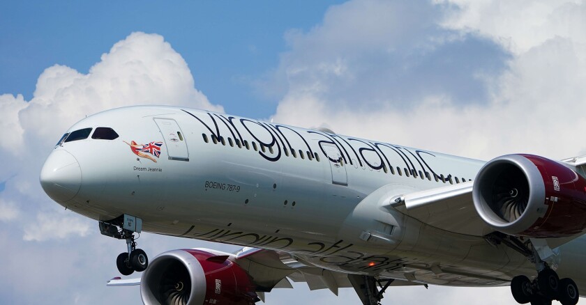 Planes landing, London, UK - 26 Jun 2020