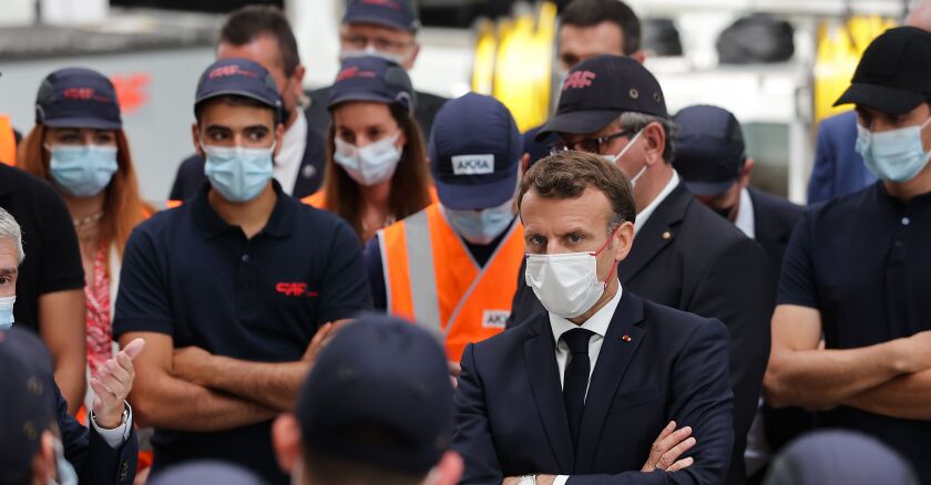 macron-usine-sipa.jpg