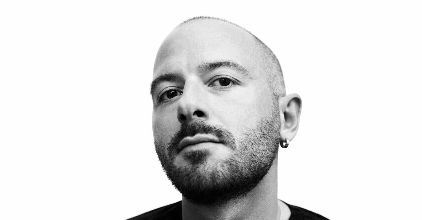 demna-gvasalia-pays-dr.jpg