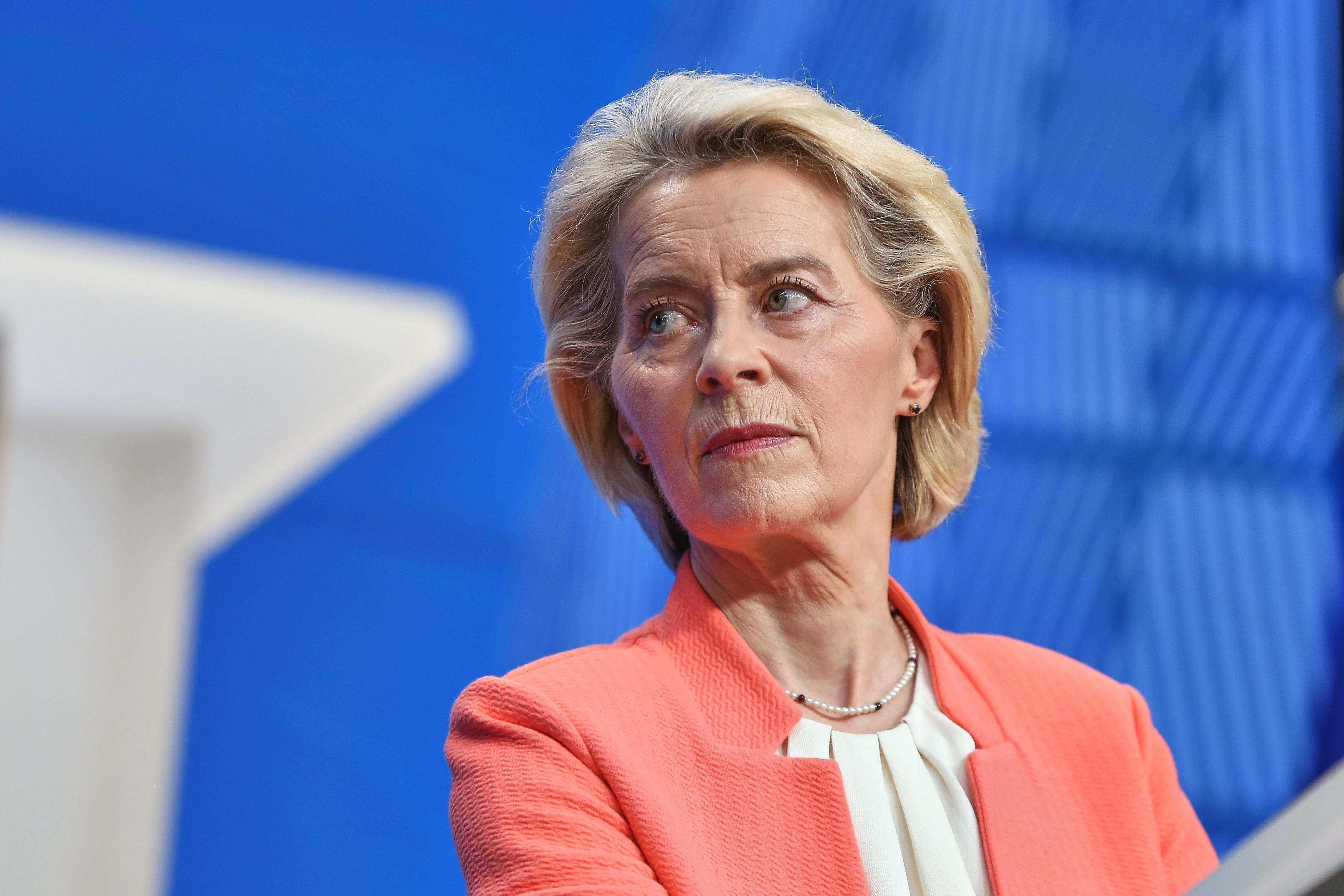 Union européenne : Von der Leyen dégaine son texte sur la majorité numérique à 15 ans