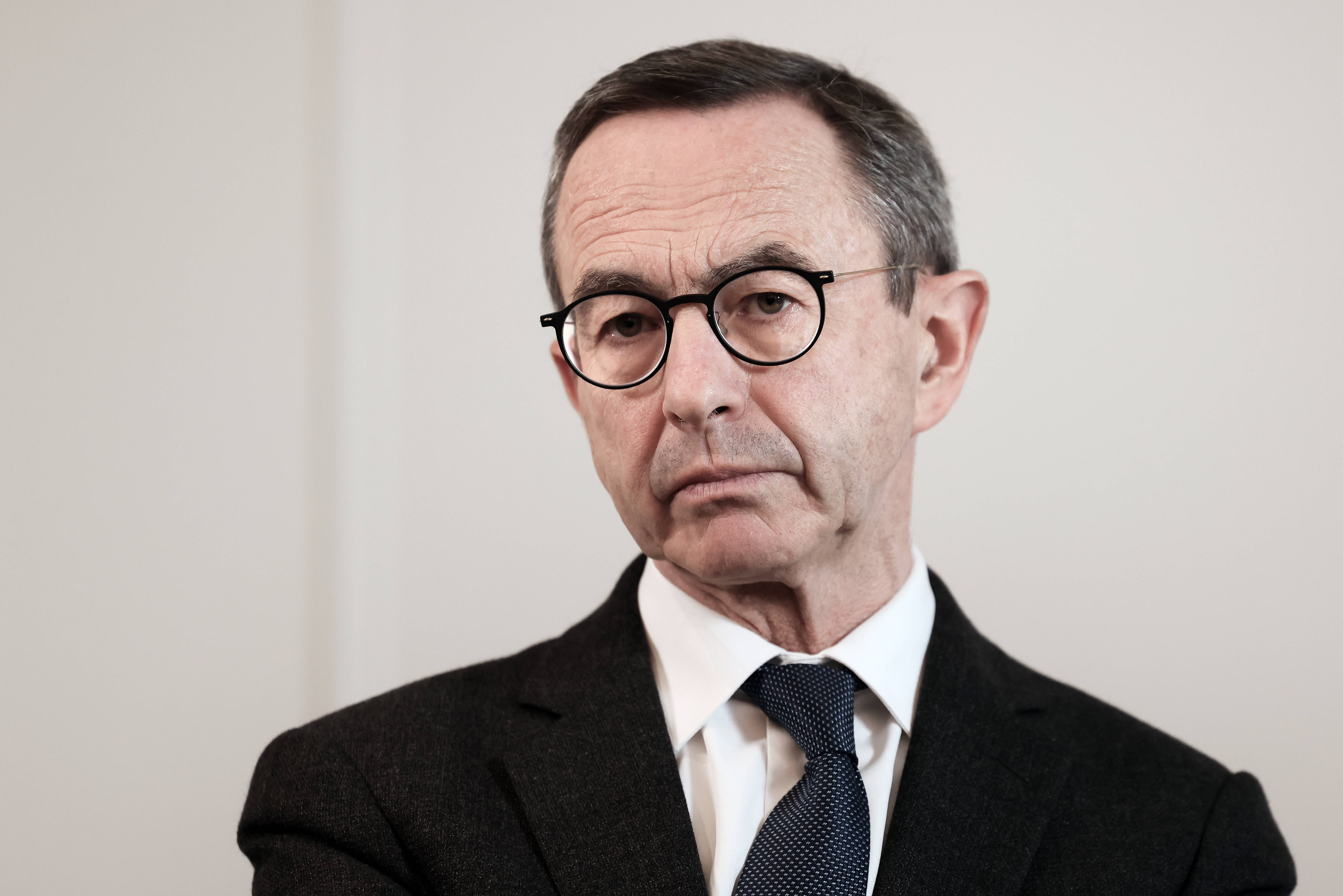 « C’est une capitulation » : la mise en garde de Bruno Retailleau au gouvernement sur l'immigration de travail