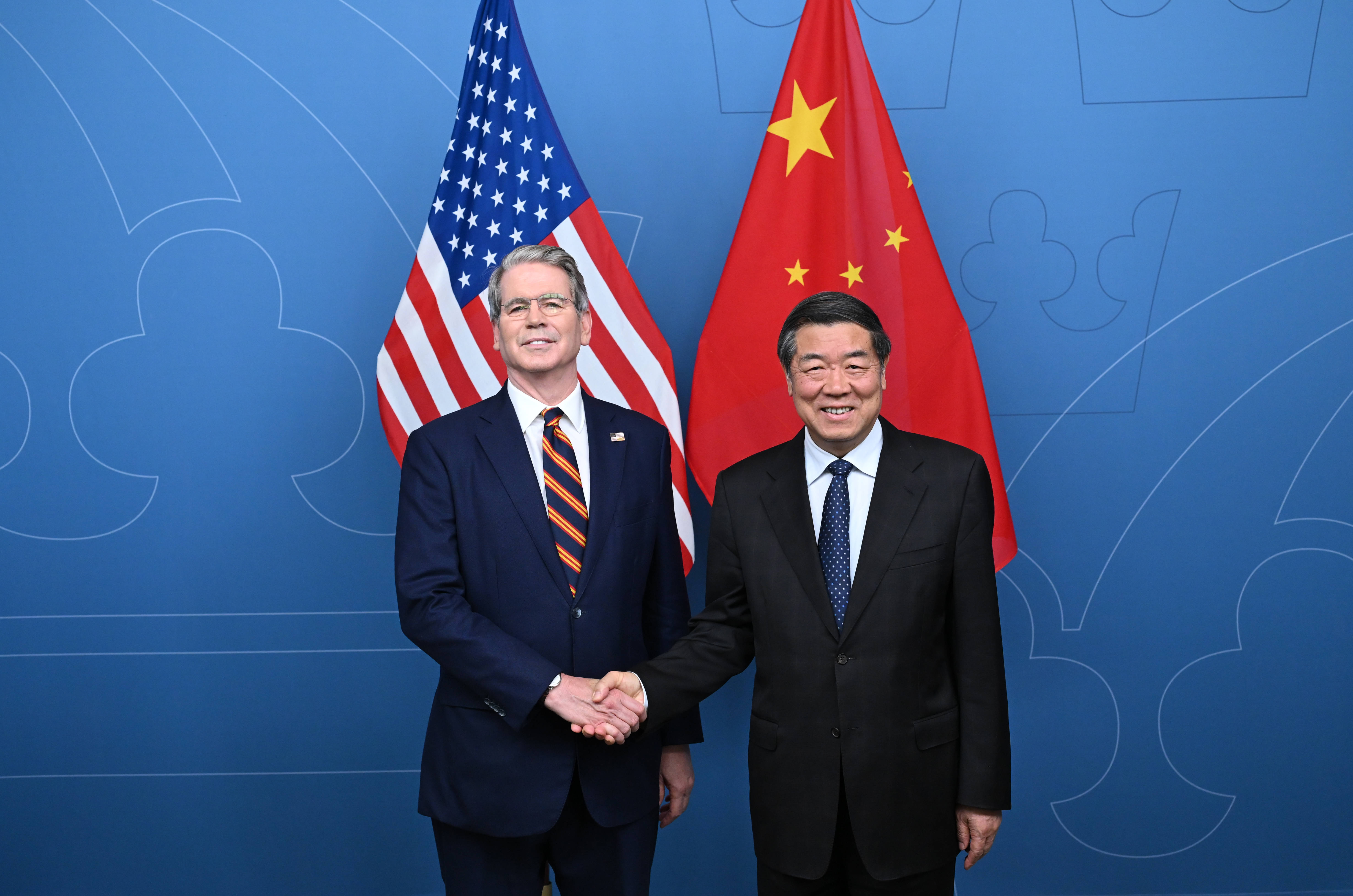 Derniers réglages entre Américains et Chinois avant le sommet Trump-Xi à la Maison Blanche
