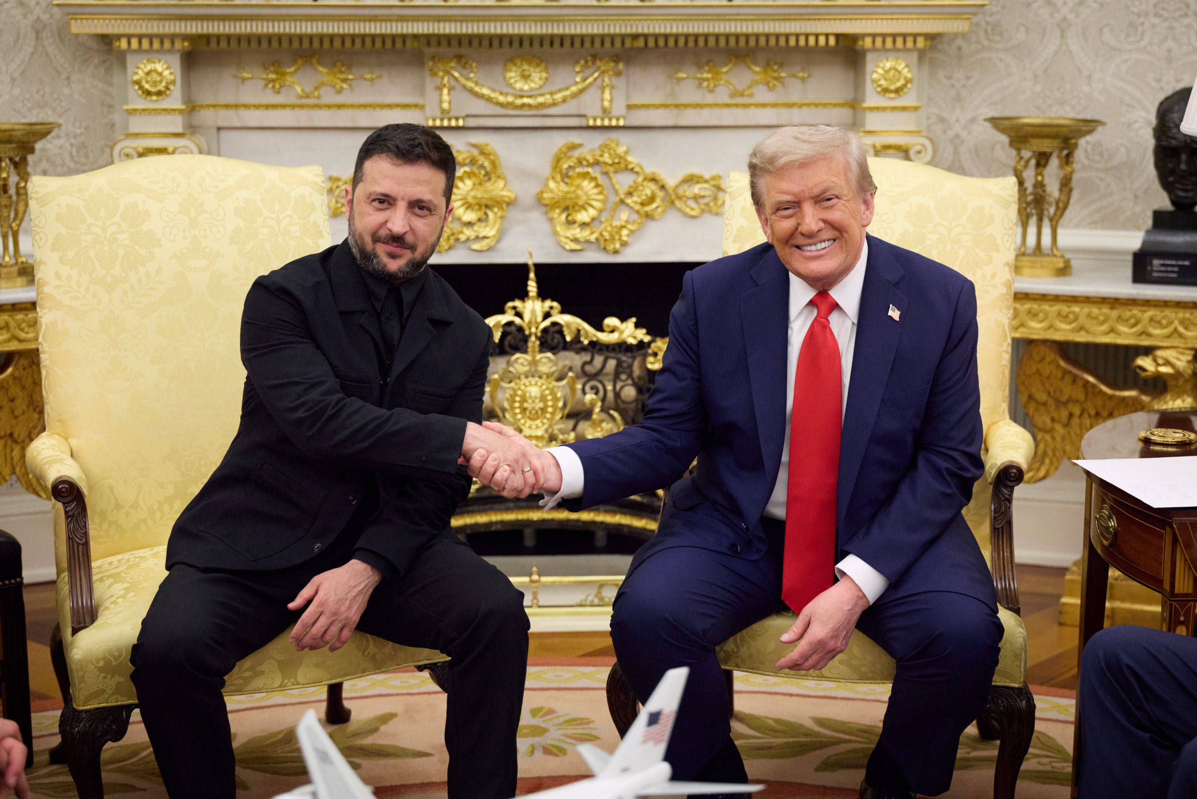 Livraison d'armes à l'Ukraine : Donald Trump prêt à franchir la ligne rouge de Biden ?